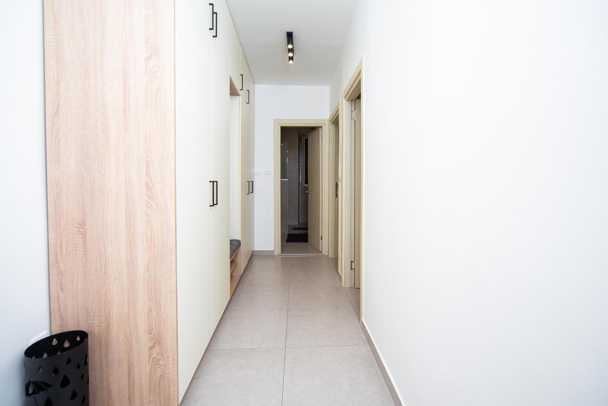 Dusan Residency Apartment Kotor
